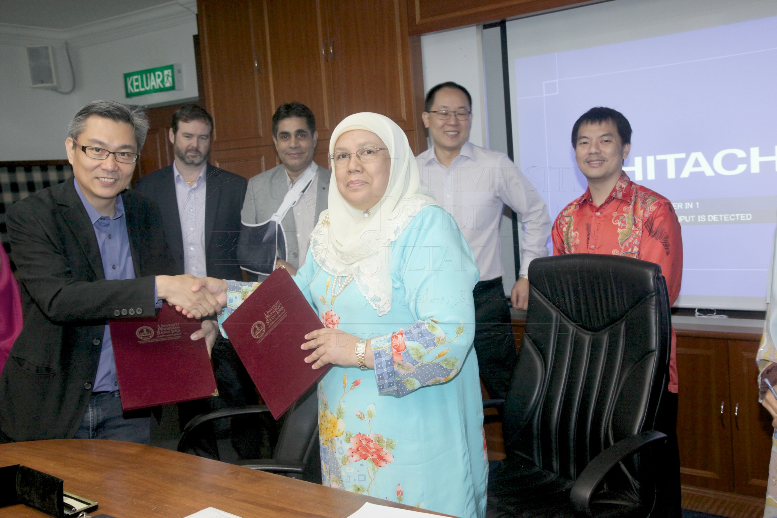 PRO15 145 GAMES IMG 0266